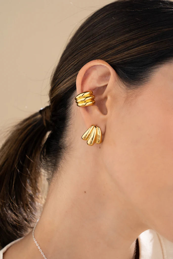 Set of 2 Hoop Earrings + Chunky Ear Cuff